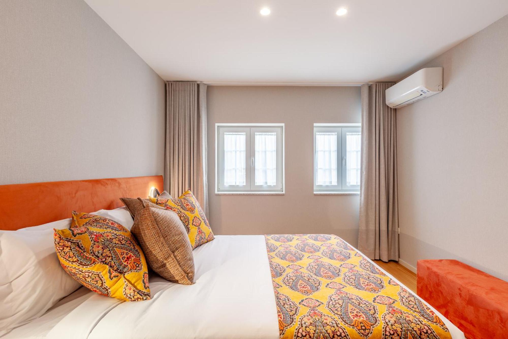 Savvy Signature Apartments Porto Exterior photo