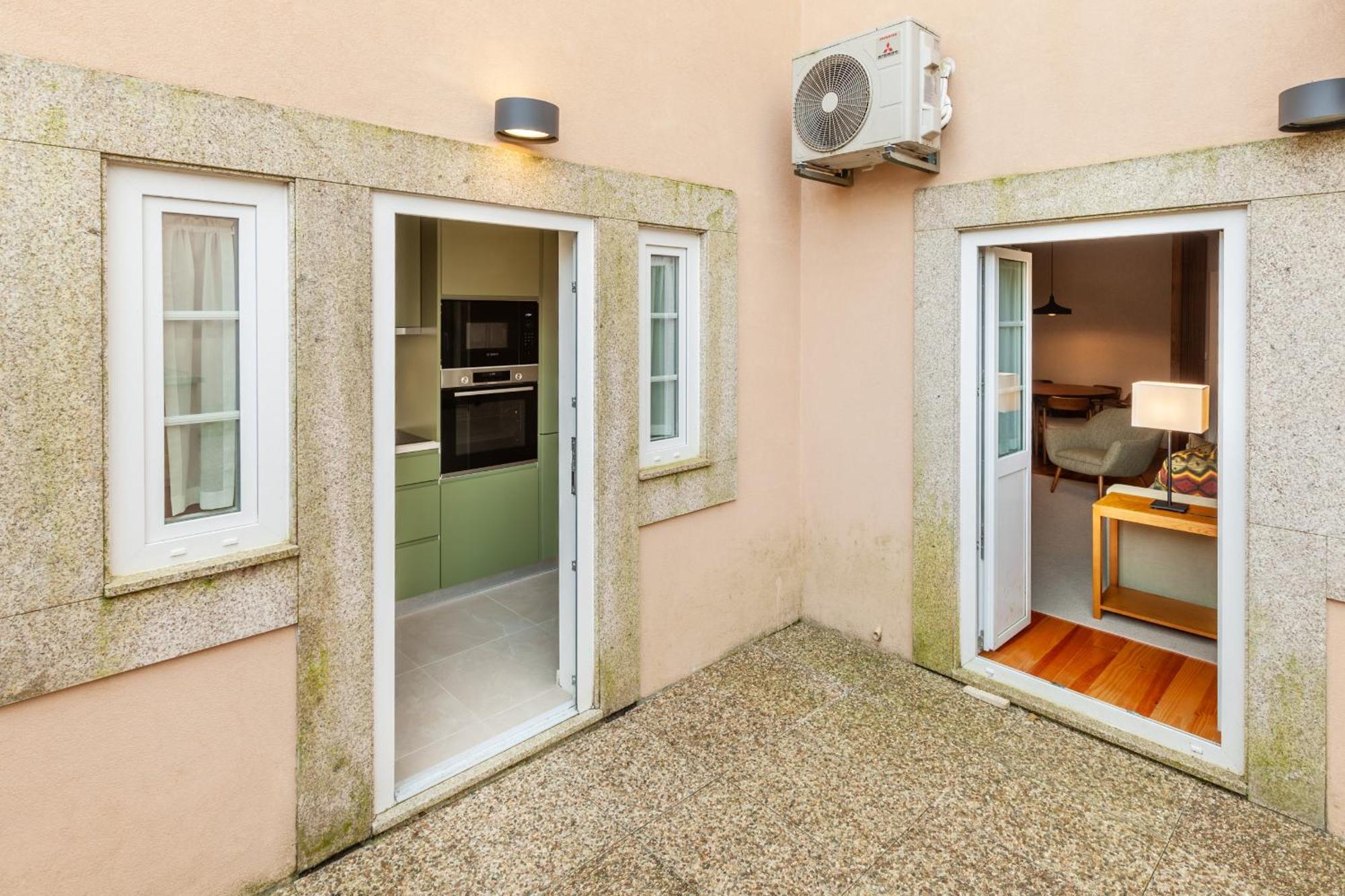 Savvy Signature Apartments Porto Exterior photo